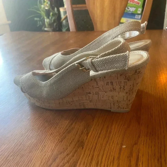 Maurices Cork Wedge Heels Sz 10 Danielle Slingback Open Toe Cute! EUC! Bin A - Picture 4 of 7